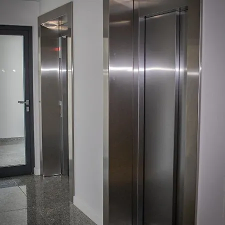Apartment Urban Space 80 - Free Parking *