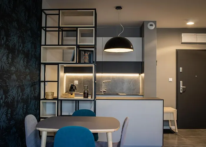 Urban Space 80 - Free Parking Wroclaw